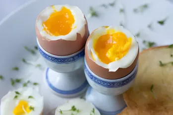 Come cucinare le uova dolcemente: il segreto della cucina, che poche persone sanno